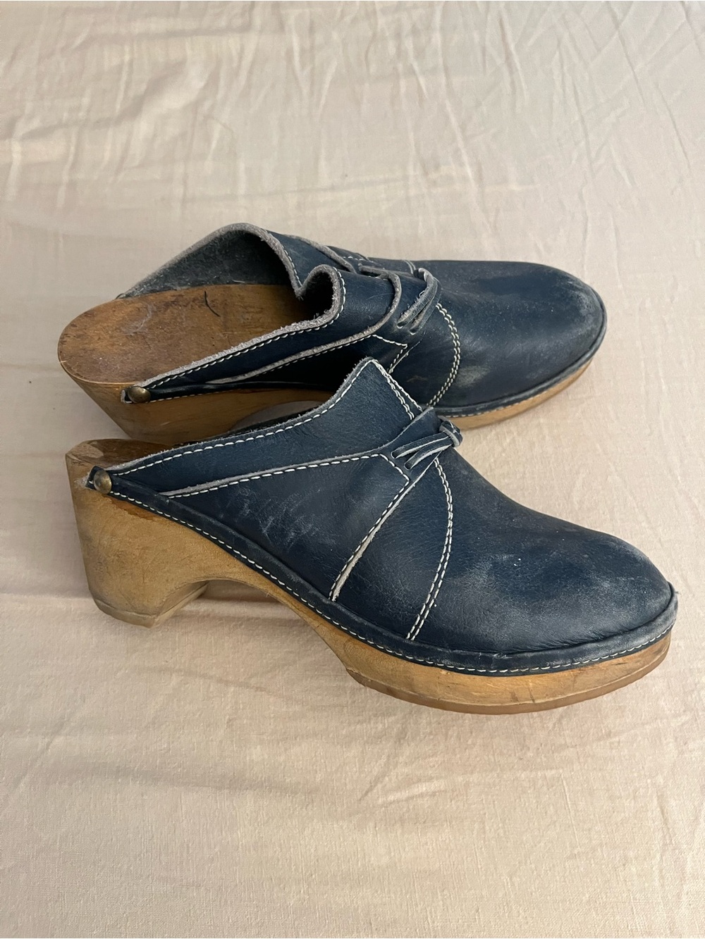 Vintage blue leather wooden clogs from Stockholm